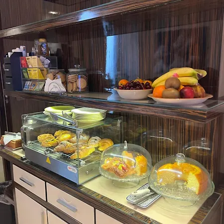 Maison Candia Luxury House 4* Rom