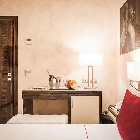 Bed & Breakfast Maison Candia Luxury House Rom